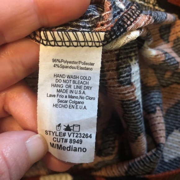 Rust Leopard Tie Button Top Medium - Picture 3 of 3